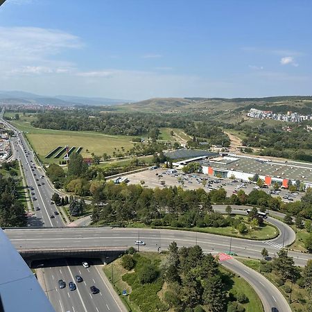 Boudoir 139 Apartments City Tower -18Th Floor Cluj Napoca Bagian luar foto