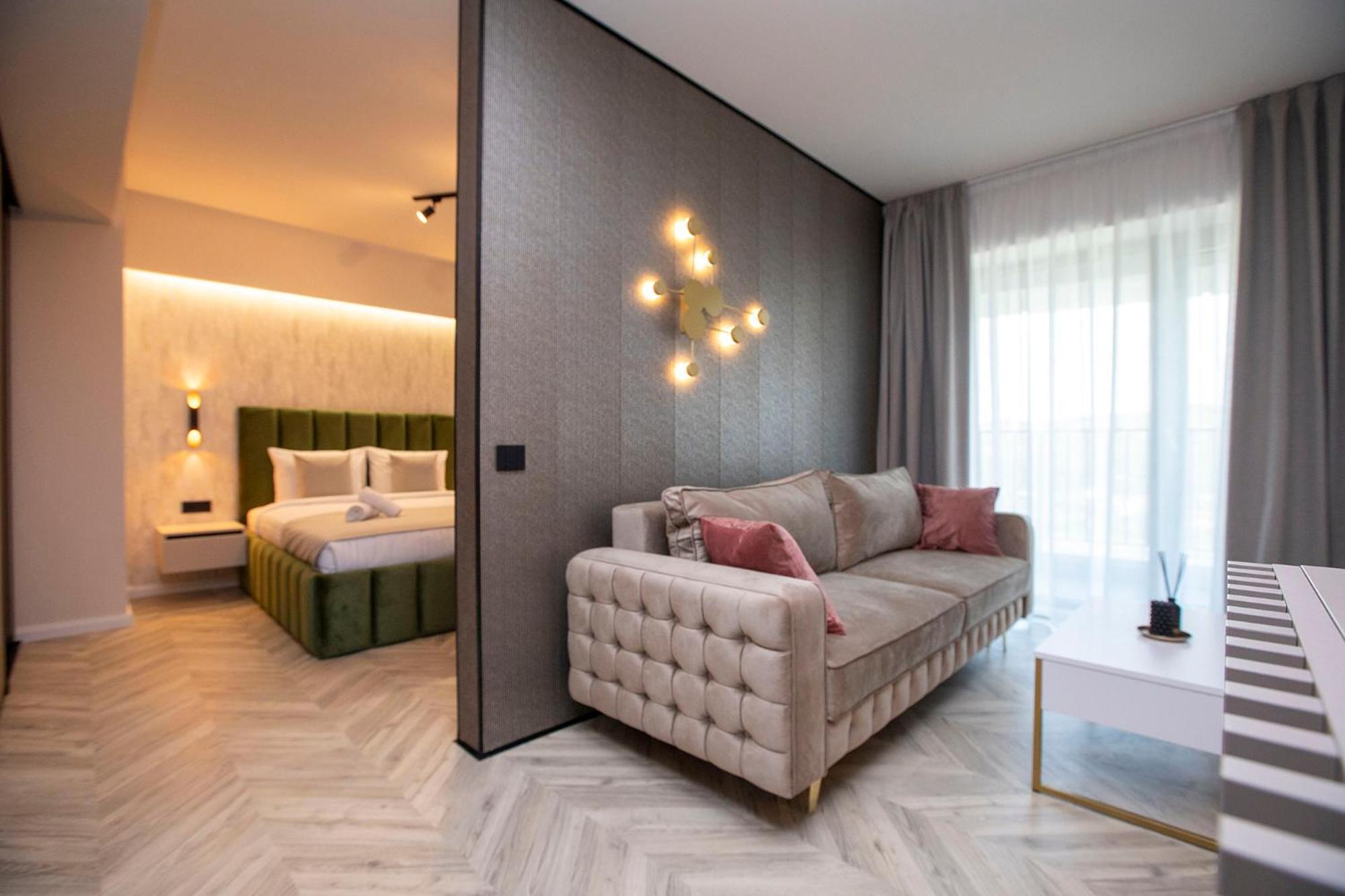 Boudoir 139 Apartments City Tower -18Th Floor Cluj Napoca Bagian luar foto